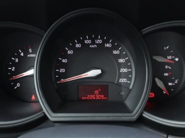 Kia Rio III Hatchback 3d 1.1 WGT 75KM 2014 Kia Rio 1.1 CRDi, Salon Polska, Klima, Parktronic, zdjęcie 10