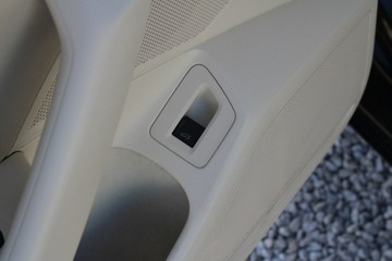 Volkswagen Passat B8 Limousine Facelifting 1.5 TSI EVO 150KM 2019 Volkswagen Passat ESSENCE LED, zdjęcie 14