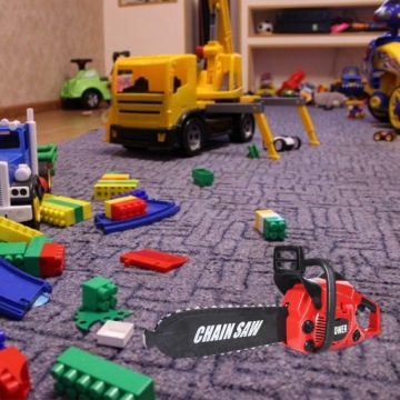 БОЛЬШАЯ БЕНЗИНОВАЯ ЦЕПНАЯ ПИЛА ДЛЯ ДЕТЕЙ