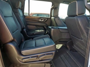 Chevrolet Suburban GMT900 2023 Chevrolet Suburban 2023 CHEVROLET SUBURBAN C1500 PREMIER 5.3 Benzyna 355KM, zdjęcie 10