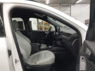Ford Escape III 2025 Ford Escape 2025 FORD ESCAPE ST-LINE 1.5 Benzyna 180KM, zdjęcie 9