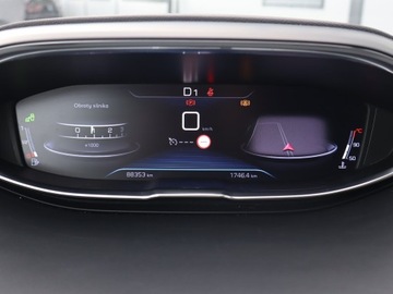 Peugeot 5008 II Crossover 1.2 PureTech 130KM 2018 Peugeot 5008 PureTech 130, Salon Polska, zdjęcie 10