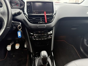 Peugeot 2008 I SUV Facelifting 1.2 PureTech 110KM 2018 Peugeot 2008 GT-Line * * 110KM *, zdjęcie 13