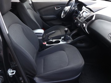 Hyundai ix35 SUV 1.7 CRDi 115KM 2010 Hyundai ix35 1.7 CRDi, Klima, Tempomat, Parktronic, zdjęcie 8