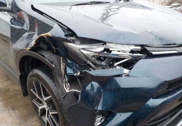 Toyota RAV4 IV MPV Facelifting 2.0 Valvematic 152KM 2016 Toyota RAV4 Okazja 2.0 Benzyna 152KM, zdjęcie 1