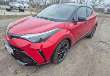 Toyota C-HR I Crossover Facelifting 2.0 Hybrid Dynamic Force 184KM 2021 Toyota C-HR Toyota C-HR PIERWSZY WLASCICIEL 2021 ROK 2.0 Hybryda 184KM