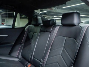 BMW Seria 5 G90-91 Touring 2.0 520d 197KM 2025 BMW Seria 5 520d xDrive Sport Sedan 2.0 (197KM) 2025, zdjęcie 13