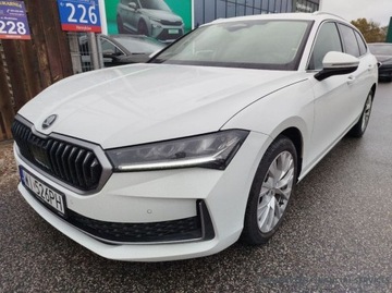 Skoda Superb IV Kombi 2.0 TDI 193KM 2024 Skoda Superb 2.0 TDI SCR 4x4 Selection DSG, Gwarancja, FV23 2.0 Diesel