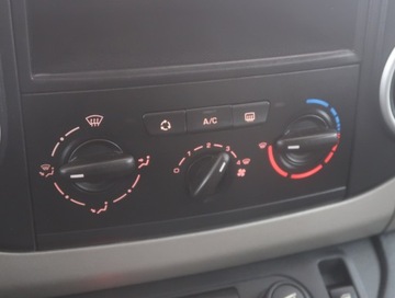 Citroen Berlingo II Van Facelifting 1.6 VTi 98KM 2012 Citroen Berlingo 1.6 VTi, Klima, Tempomat, zdjęcie 11