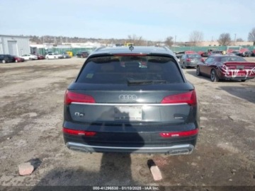 Audi Q7 II 2023 Audi Q7 45 S-Line, 2023r., 4x4, 2.0L 2.0 Benzyna 261KM, zdjęcie 5