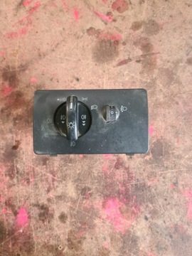 Przełącznik Świateł 137T13A024BB Ford Mondeo Mk3