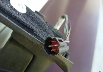 FIESTA MK6 ZRCÁTKO LEVÉ 5 PIN