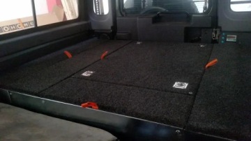 ЭКСПЕДИЦИОННЫЙ ЯЩИК ДЛЯ КУЗОВА LAND ROVER DEFENDER 110
