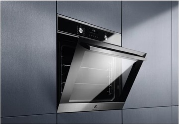 ВСТРАИВАЕМАЯ ДУХОВКА ELECTROLUX EOF6P76X2 SurroundCook 72л Пиролизный гриль