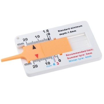 Измерение глубины протектора шин.