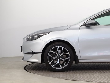Kia Ceed III Kombi Facelifting 1.5 T-GDI 160KM 2022 Kia Ceed 1.5 T-GDI, Salon Polska, 1. Właściciel, zdjęcie 14