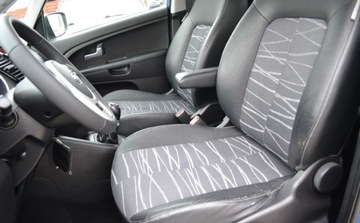 Kia Venga Mikrovan 1.6 DOHC CVVT 125KM 2010 Kia Venga bezwypadkowe- Niski przebieg - bogate wyposazenie - OPLACONA, zdjęcie 6