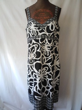 Sukienka czarno-biała,bawełniana na ramiączkach-40