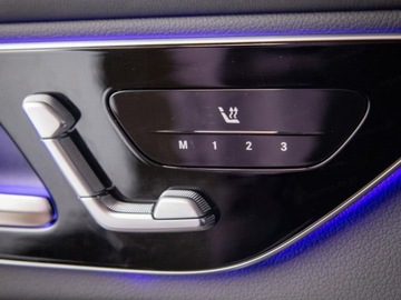 Mercedes GLC C254/X254 Coupe 2.0 200 204KM 2025 MERCEDES-BENZ GLC 200 4-Matic AMG Line 2.0 (204KM) 2025, zdjęcie 7