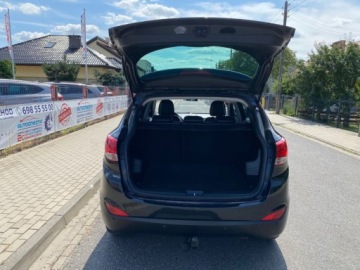 Hyundai ix35 SUV 1.7 CRDi 115KM 2011 Hyundai ix35 KLIMATYZACJA SKORY GRZANE FOTELE PARKTRONIC TEMPOMAT PELEN SE, zdjęcie 16