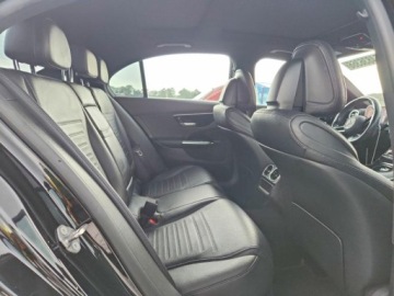 Mercedes Klasa C W206 2022 Mercedes-Benz Klasa C 300 2022 2.0 Benzyna 255KM, zdjęcie 10