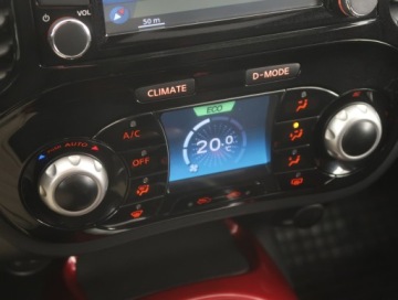 Nissan Juke I SUV Facelifting 1.2 DIG-T (Euro 6) 115KM 2016 Nissan Juke 1.2 DIG-T, Salon Polska, Navi, Klima, zdjęcie 11