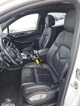 Porsche Macan 2024 Porsche Macan 2024r 2.0 Benzyna 261KM, zdjęcie 5