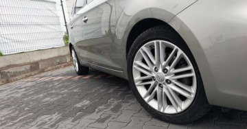 Kia Carens IV Minivan Facelifting 1.6 GDI 135KM 2017 Kia Carens Kia Carens 1.6 GDI ISG Vision 1.6 Benzyna 135KM, zdjęcie 15