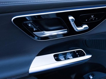 Mercedes GLC C254/X254 Coupe 2.0 220d 197KM 2025 MERCEDES-BENZ GLC 220 d 4-Matic AMG Line 2.0 (197KM) 2025, zdjęcie 14