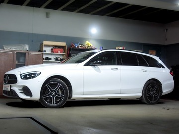 Mercedes Klasa E W213 2022 Mercedes E300de 306ps 4m 2xAMG Burmester Pamięć Hak ACC Keyles Blis Virtual, zdjęcie 28