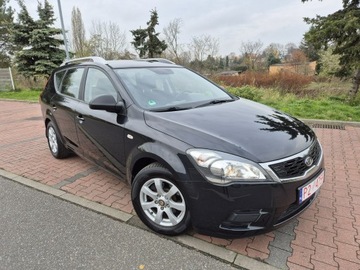 Kia Ceed I SW Facelifting 1.6 DOHC CVVT 126KM 2010 Kia Cee&#039;d Oryginał Bezwypadkowy I Właściciel