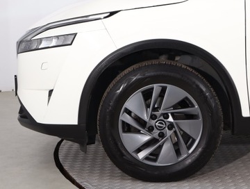 Nissan Qashqai III Crossover 1.3 DIG-T MHEV 140KM 2022 Nissan Qashqai 1.3 DIG-T MHEV, Serwis ASO, Klima, zdjęcie 14