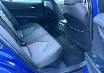 Toyota Camry IX Sedan 2.5 Hybrid Dynamic Force 218KM 2020 Toyota Camry salon Polska, serwis ASO, Gwarancja rok, FV-VAT 23 2.5 218KM, zdjęcie 24