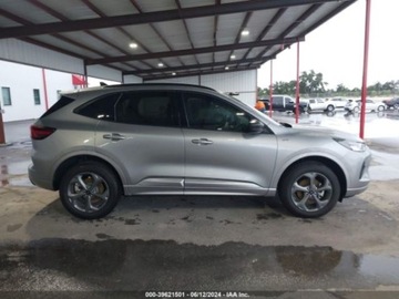 Ford Escape III 2024 Ford Escape 2024r., 1.5L 1.5 Benzyna 180KM, zdjęcie 4