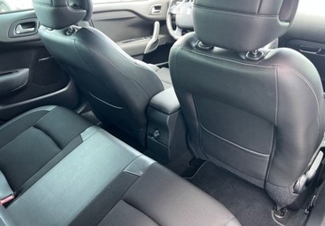 DS 4 I Hatchback Facelifting 2015 (Citroen) 1.6 e-HDi 115KM 2015 Citroen DS4 1.6HDI 115KM 6Bieg.ALU17 Navi Parktr Blueto.Nowy Rozrzad Gwara, zdjęcie 6