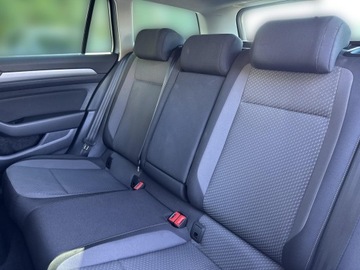 Volkswagen Passat B8 Variant Facelifting 2.0 TDI SCR 150KM 2022 Volkswagen Passat B8 2.0 TDI EVO Essence 2.0 TDI 1, zdjęcie 16