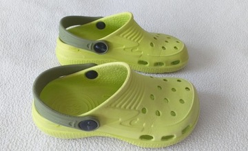 Klapki croksy buty basenowe ogrodowe Lemigo r.28