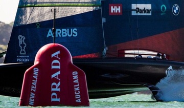 КУРТКА HELLY HANSEN AEGIR RACE STORM 33869 / M