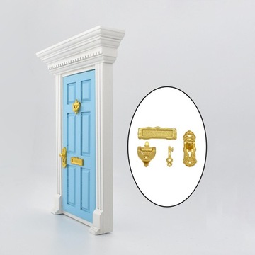 Миниатюрные ручки в масштабе 1/12.