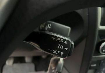 Toyota Auris II Touring Sports Valvematic 130 132KM 2014 Toyota Auris 1.6 BEZWYPADKOWA 132KM kamera gwarancja 1.6 Benzyna, zdjęcie 23