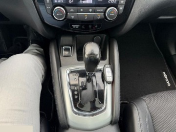 Nissan Qashqai II Crossover 1.2 DIG-T 115KM 2016 Nissan Qashqai 1.2 DIG-T Tekna Xtronic 115KM 2016r bezwypadkowy, zdjęcie 6