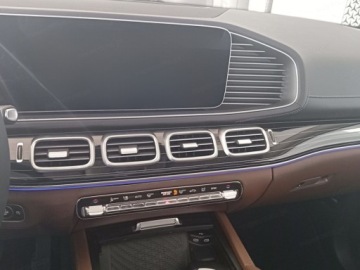 Mercedes GLE V167 SUV Facelifting 2.0 300d 269KM 2025 GLE Coupe 300 d 4-Matic AMG Line 2.0 (269KM) 2025, zdjęcie 7