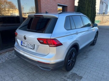 Volkswagen Tiguan II SUV Facelifting 2.0 TDI 150KM 2021 Volkswagen Tiguan 2.0 diesel 150 KM automat zarej w PL zadbany mozliw, zdjęcie 2