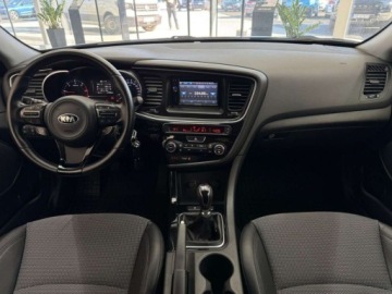 Kia Optima I Sedan Facelifting 1.7 VGT CRDi 136KM 2014 Kia Optima 1.7 CRDi L Kamera cofania Podgrzewane fotele Czujniki parkow, zdjęcie 12