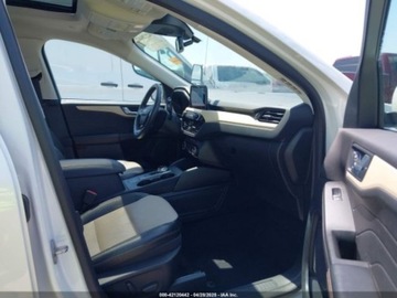 Ford Escape III 2021 Ford Escape Titanium 2021 2.0l 2.0 Benzyna 250KM, zdjęcie 9