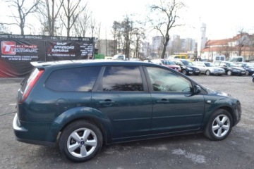 Ford Focus II Sedan 1.6 Duratec Ti-VCT 115KM 2007 Ford Focus BEMOWO 1.6 Benzyna, 1998 rok produkcji KOMIS TYSIAK, zdjęcie 4