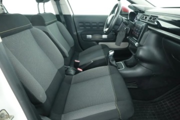 Citroen C3 III Hatchback 1.2 PureTech 82KM 2018 Citroen C3 1.2 PureTech, Salon Polska, Serwis ASO, zdjęcie 6