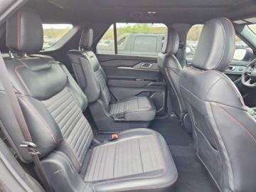 Ford Explorer VI 2025 Ford Explorer ST-Line 2025 2.3 Benzyna 300KM, zdjęcie 10