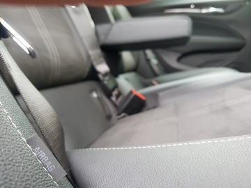 Opel Insignia II Grand Sport 2.0 CDTI 210KM 2019 OPEL INSIGNIA 4x4 210KM, ALCANTARA, SALON PL, wnętrze jak OPC, AUT, Elite,, zdjęcie 18