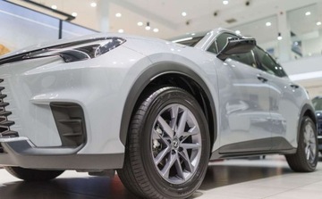 Lexus LBX 1.5 Hybrid 136KM 2024 Lexus LBX LBX 1.5 Hybrid 1.5 Hybryda 136KM, zdjęcie 8